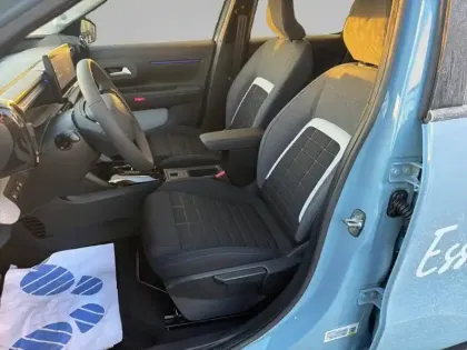 Photo 10 Citroën C3  Hybride 110 ch e-DCS6