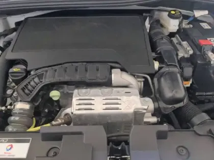 Photo 31 Citroën C4 Gén. III Ph1 NG YOU 5