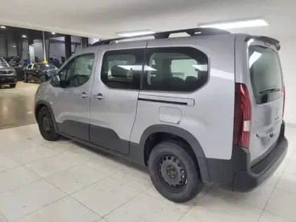 Photo 6 Peugeot Rifter  M BlueHDi 100 S&S BVM6 5pl