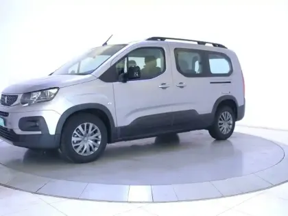 Photo 52 Peugeot Rifter  Long BlueHDi 100 S&S BVM6 5pl