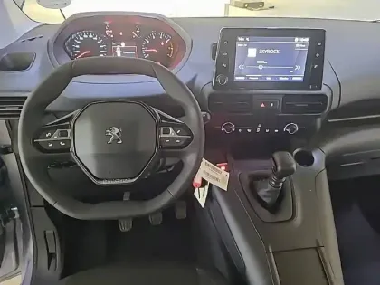 Photo 28 Peugeot Rifter  Long BlueHDi 100 S&S BVM6 5pl