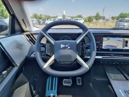 Photo 28 DS DS 8 Gén. I Ph1 Jules Verne 5