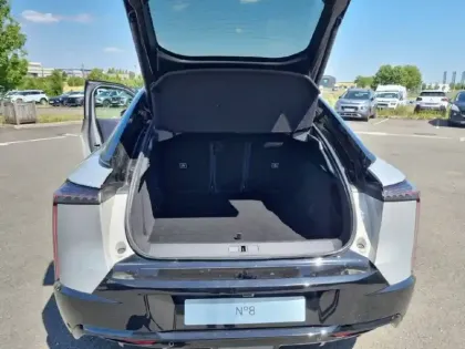 Photo 5 DS DS 8 DS N°8 245 ch FWD Long Range