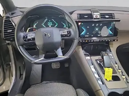 Photo 7 DS Ds 7 DS7 Crossback Hybride E-Tense 225 EAT8