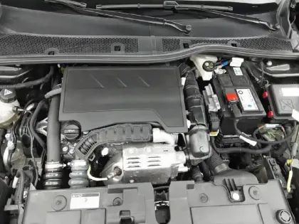 Photo 14 Citroën C4  PureTech 100 S&S BVM6