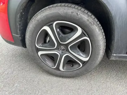 Photo 12 Citroën C3 Aircross  PureTech 110 S&S BVM6