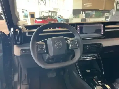 Photo 8 Citroën C3 Aircross e- 113 Automatique