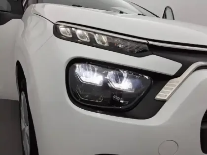 Photo 15 Citroën C3  PureTech 83 S&S BVM5