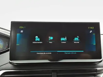 Photo 60 Peugeot 3008  Hybrid 225 e-EAT8