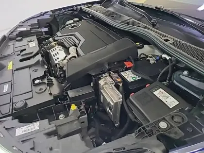 Photo 14 Citroën C4  Hybride 136 e-DCS6