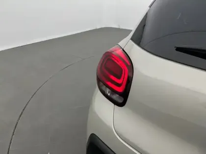 Photo 16 Citroën C3  PureTech 83 S&S BVM5