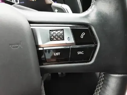 Photo 44 DS Ds 7 DS7 Crossback PureTech 180 EAT8