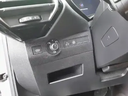 Photo 51 DS Ds 7 DS7 Crossback PureTech 180 EAT8