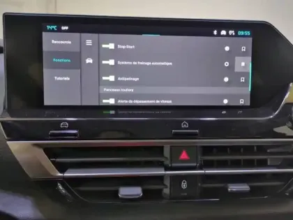 Photo 21 Citroën C4  Hybride 136 e-DCS6