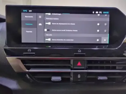 Photo 22 Citroën C4  Hybride 136 e-DCS6