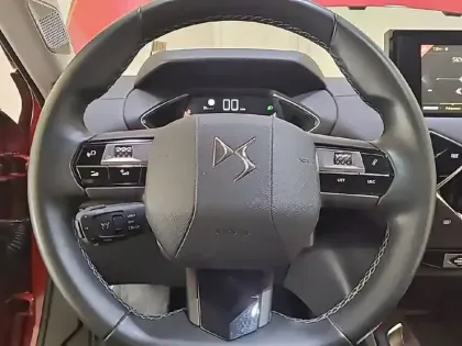 Photo 8 DS DS 3 DS3 Crossback PureTech 100 BVM6