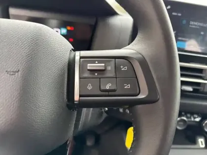 Photo 19 Citroën C4 e- 136 ch autonomie standard  Automatique