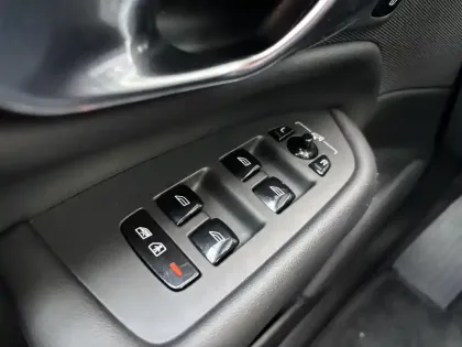 Photo 17 Volvo Xc90  T8 AWD Hybride Rechargeable 455 ch Geartronic 8 7pl