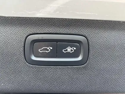 Photo 35 Volvo Xc90  T8 AWD Hybride Rechargeable 455 ch Geartronic 8 7pl