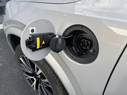 Photo 11 Volvo Xc90  T8 AWD Hybride Rechargeable 455 ch Geartronic 8 7pl