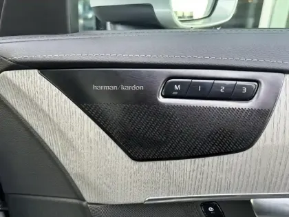 Photo 28 Volvo Xc90  T8 AWD Hybride Rechargeable 455 ch Geartronic 8 7pl