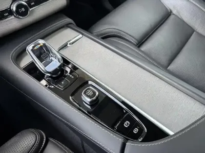 Photo 19 Volvo Xc90  T8 AWD Hybride Rechargeable 455 ch Geartronic 8 7pl