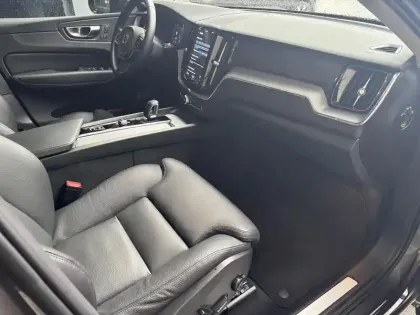 Photo 21 Volvo Xc60  T6 AWD Hybride rechargeable 253 ch+145 ch Geartronic 8