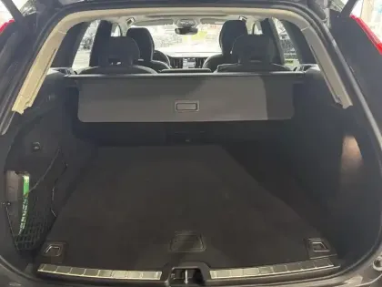 Photo 7 Volvo Xc60  T6 AWD Hybride rechargeable 253 ch+145 ch Geartronic 8