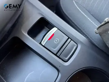 Photo 27 Renault Arkana  TCe 140 EDC FAP