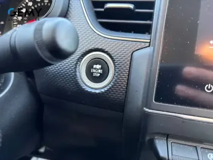 Photo 24 Renault Arkana  TCe 140 EDC FAP