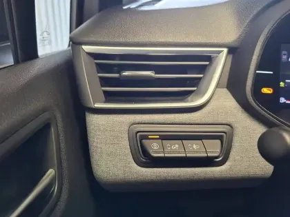 Photo 33 Renault Clio  dCi 100 GSR2