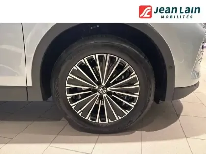 Photo 8 Volkswagen Tiguan  1.5 eTSI 150ch DSG7