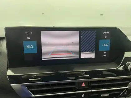 Photo 25 Citroën C4  BlueHDi 130 S&S EAT8