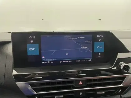 Photo 19 Citroën C4  BlueHDi 130 S&S EAT8