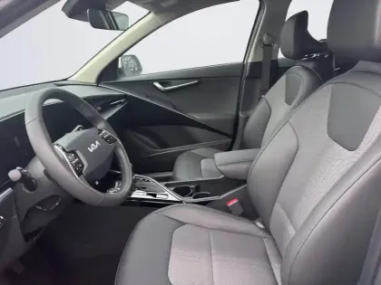 Photo 8 Kia Niro  1.6 GDi 138 ch HEV DCT6