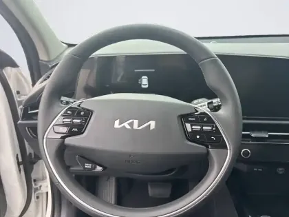 Photo 11 Kia Niro  1.6 GDi 138 ch HEV DCT6