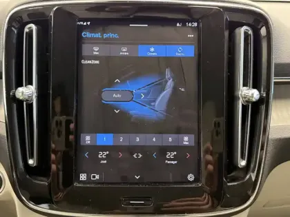 Photo 30 Volvo Xc40  B3 163 ch DCT7