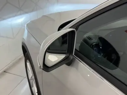 Photo 33 Volvo Xc40  B3 163 ch DCT7