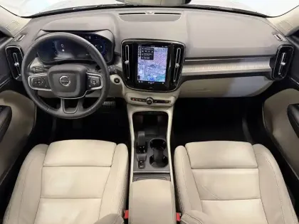 Photo 18 Volvo Xc40  B3 163 ch DCT7