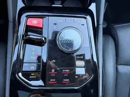 Photo 61 BMW Serie 5 M5 Touring PHEV 727 ch BVA8