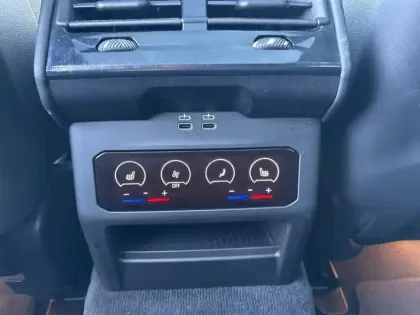 Photo 66 BMW Serie 5 M5 Touring PHEV 727 ch BVA8