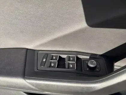 Photo 28 Volkswagen T-roc  2.0 TDI 150 Start/Stop DSG7