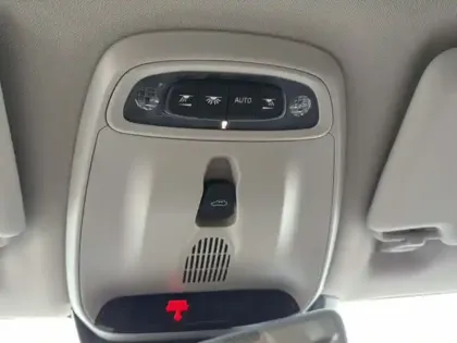 Photo 28 Volvo V40  T2 122 ch Geartronic 6