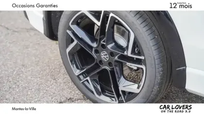 Photo 8 Volkswagen Tiguan  1.5 eTSI 150ch DSG7