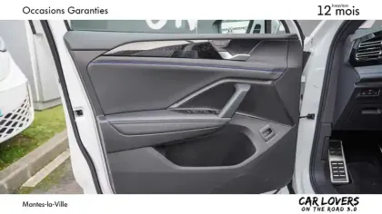 Photo 14 Volkswagen Tiguan  1.5 eTSI 150ch DSG7