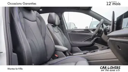 Photo 10 Volkswagen Tiguan  1.5 eTSI 150ch DSG7