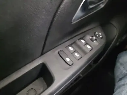 Photo 16 Opel Corsa  1.2 75 ch BVM5