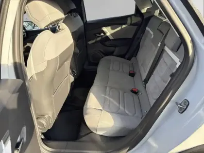 Photo 11 Citroën C4 e- 156 ch autonomie etendue  Automatique