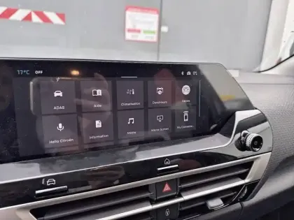 Photo 18 Citroën C4  Hybride 136 e-DCS6