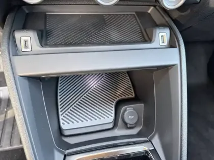 Photo 19 Citroën C4  Hybride 136 e-DCS6